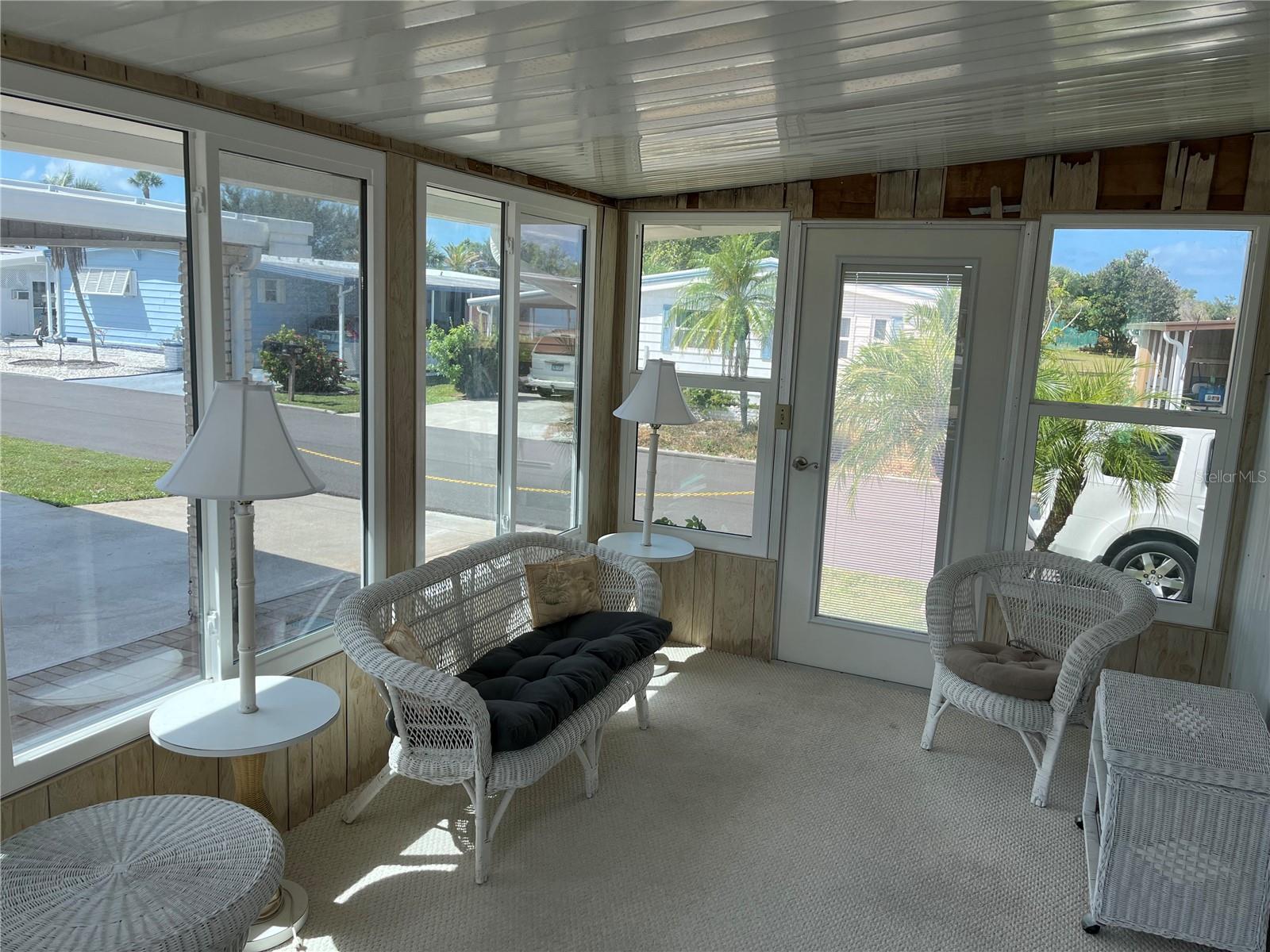 VENICE ISLE - Residential