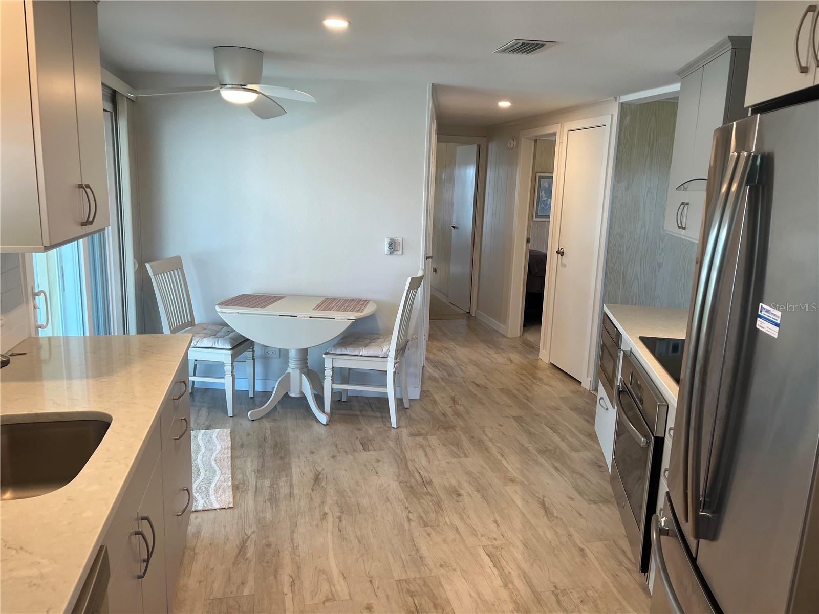 VENICE ISLE - Residential