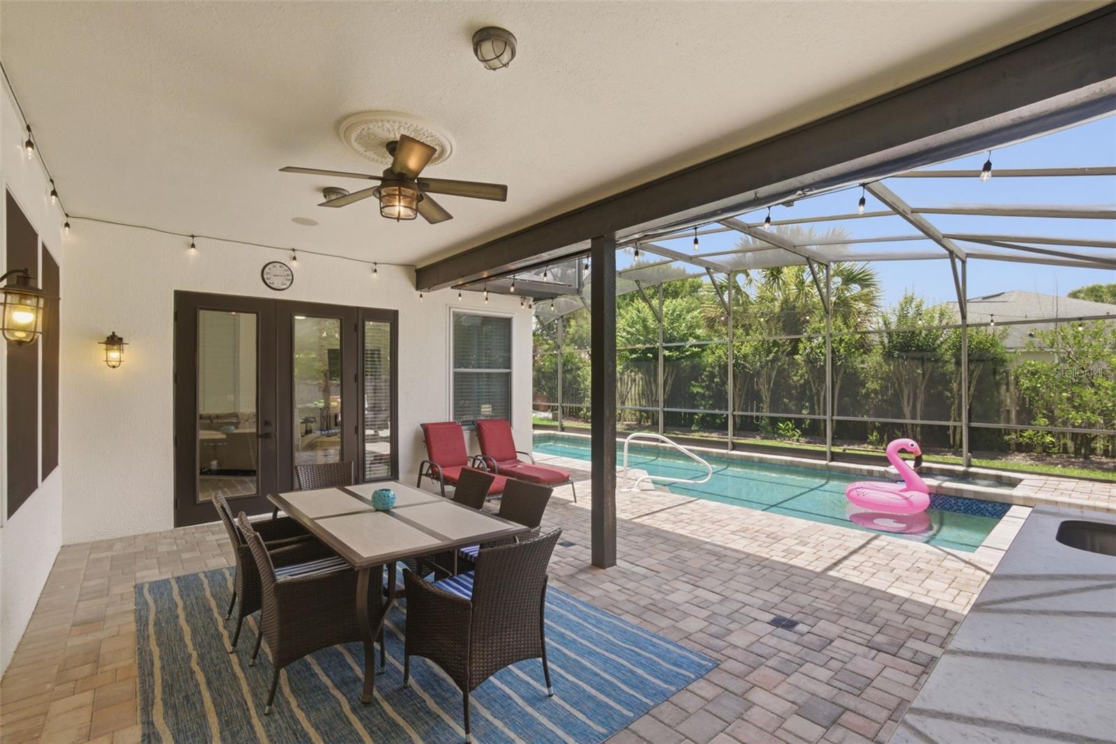 UNIVERSITY ESTATES - Residential