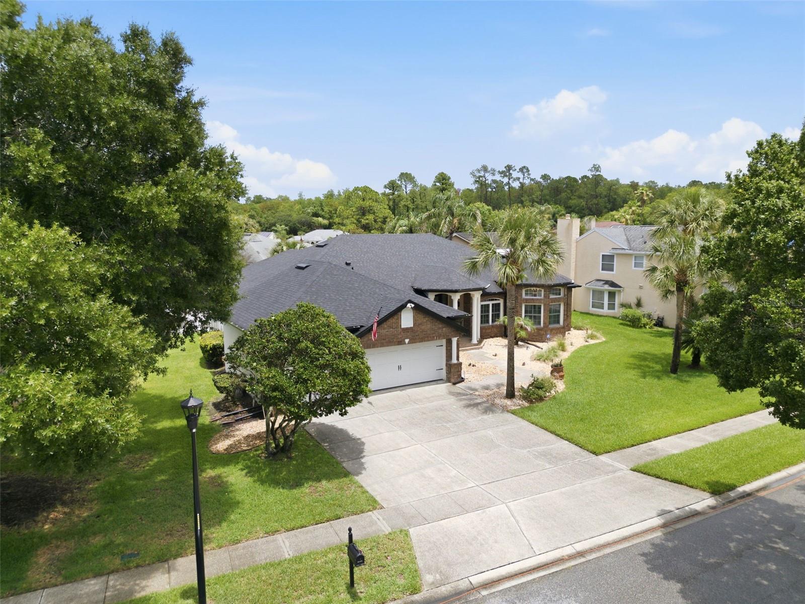 UNIVERSITY ESTATES - Residential