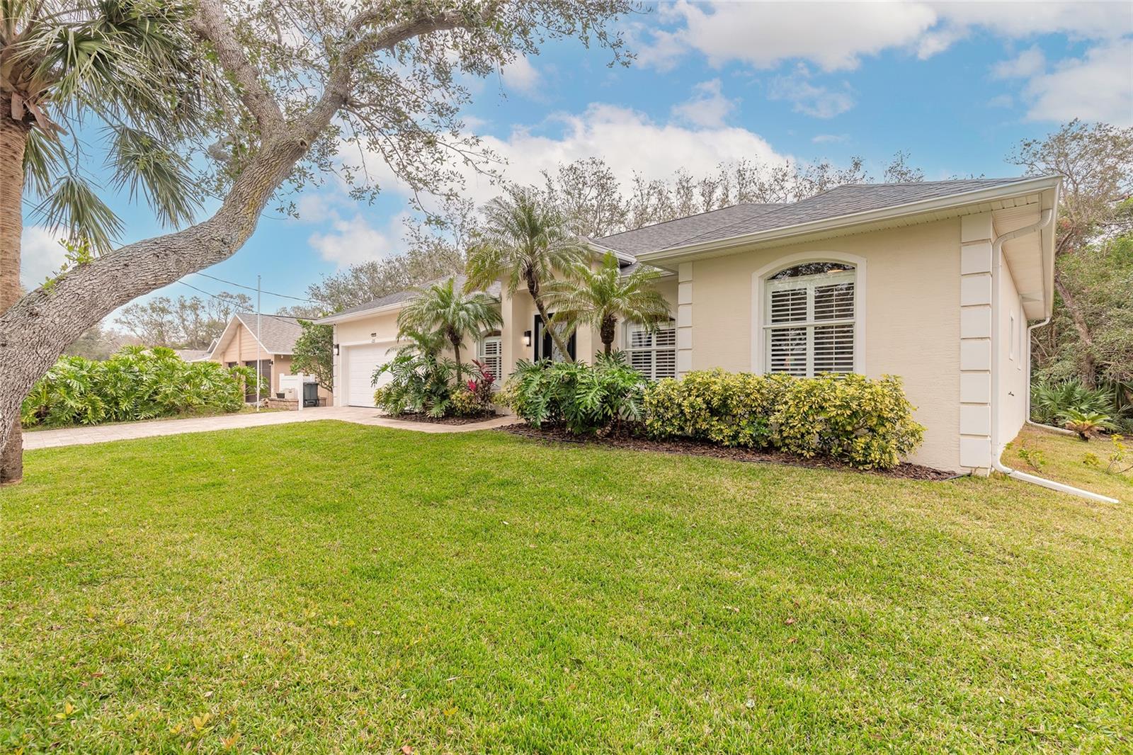 123 PONCE TERRACE CIRCLE