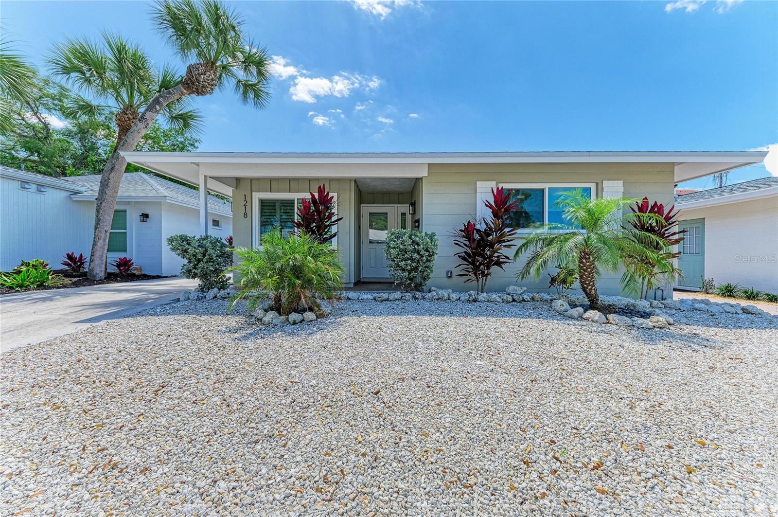 POLYNESIAN GARDENS - Residential