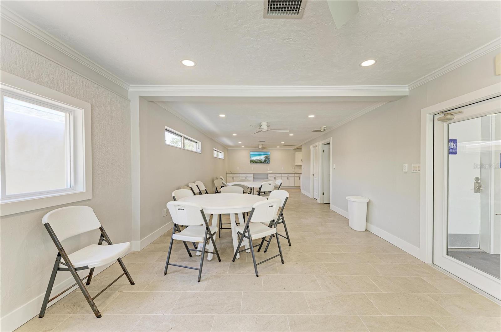 POLYNESIAN GARDENS - Residential