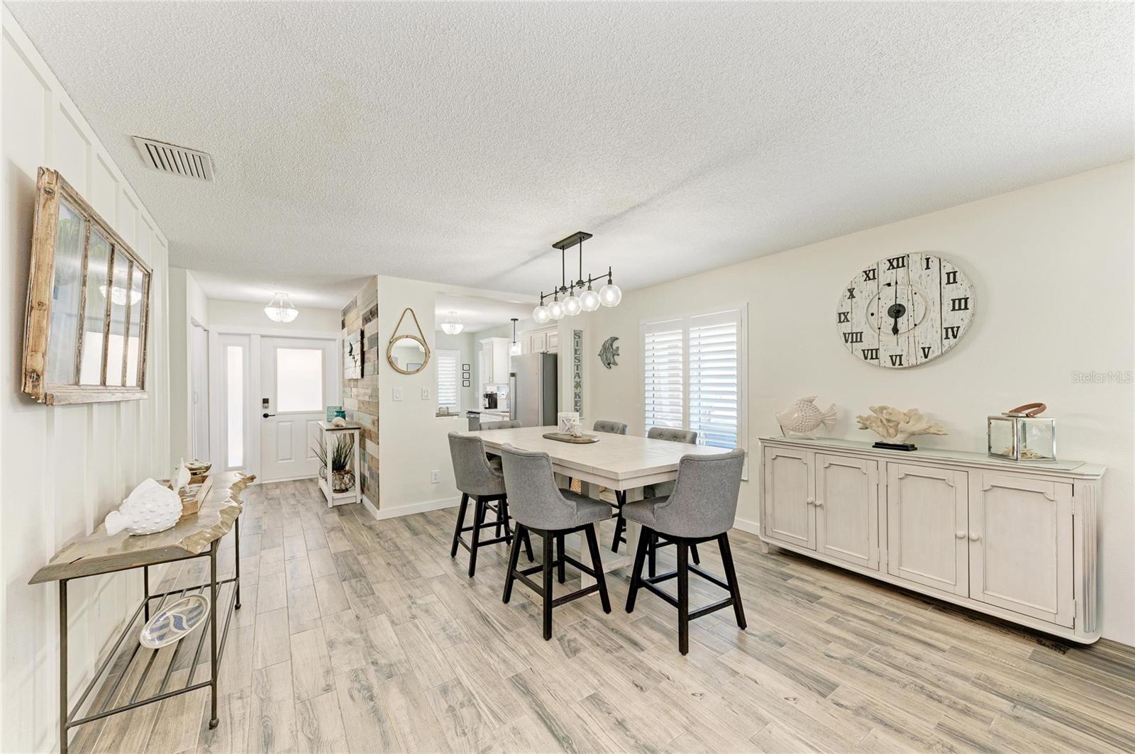 POLYNESIAN GARDENS - Residential