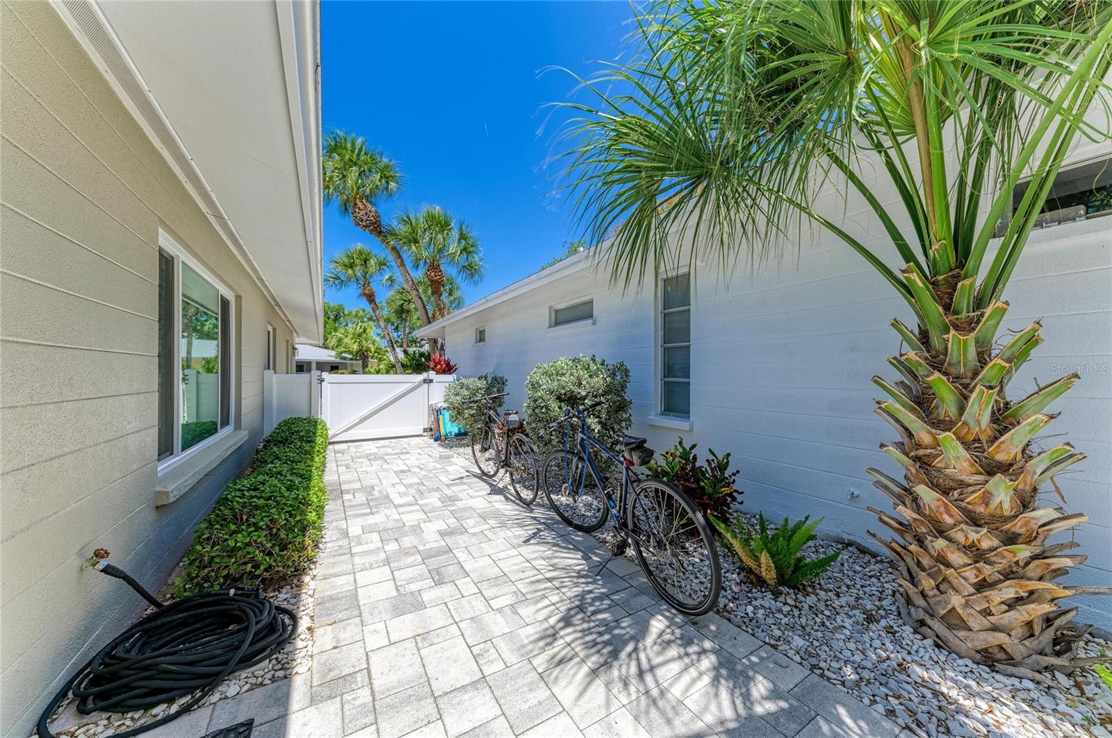 POLYNESIAN GARDENS - Residential