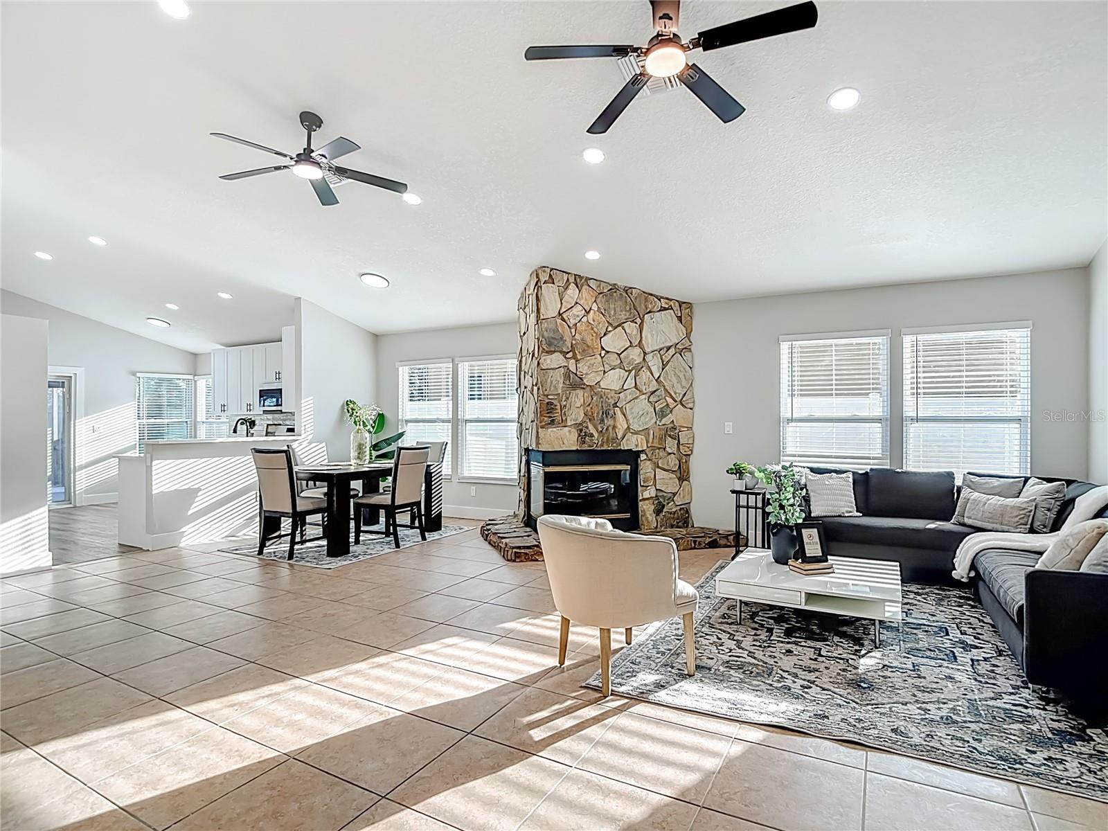 CRISTINA PH I - Residential