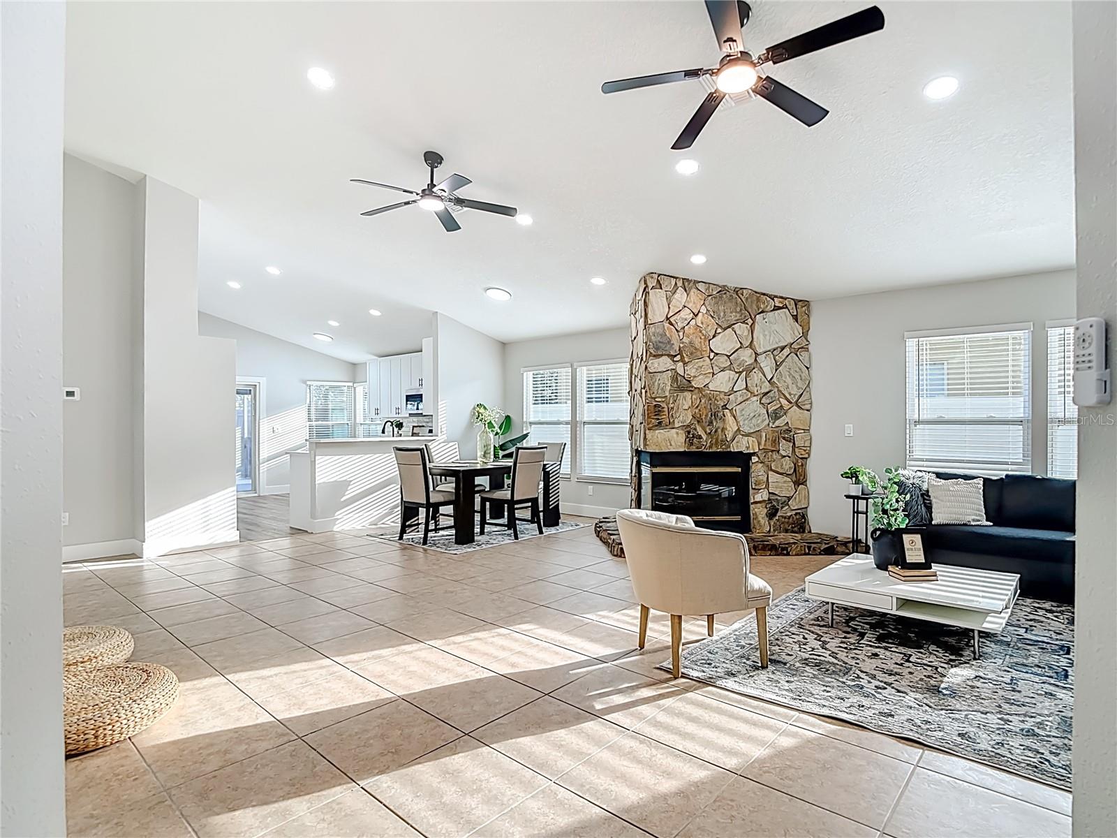 CRISTINA PH I - Residential