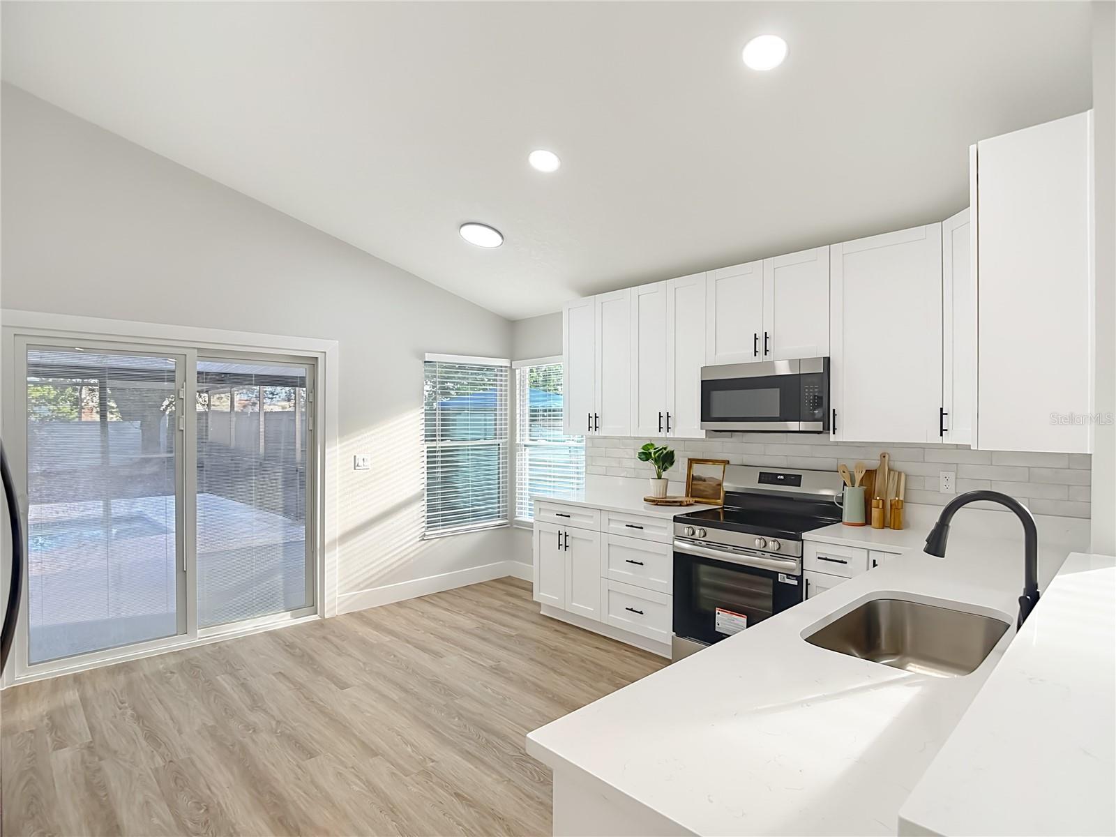 CRISTINA PH I - Residential