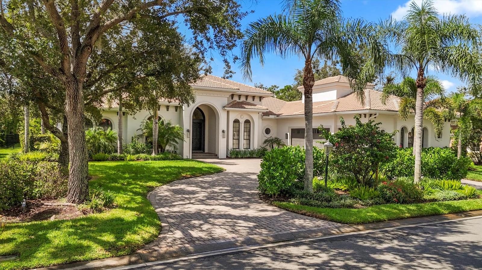 LAKEWOOD RANCH COUNTRY CLUB VILLAGE U&X - Residential