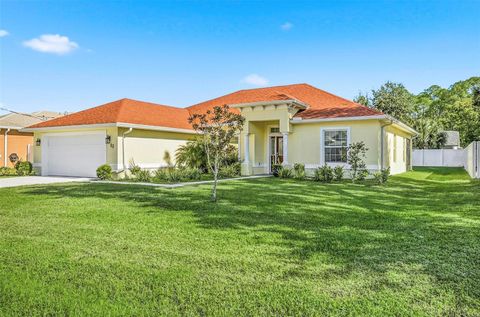 Photo of 13 Winchester Place, Palm Coast, FL 32164 (MLS # FC312014)