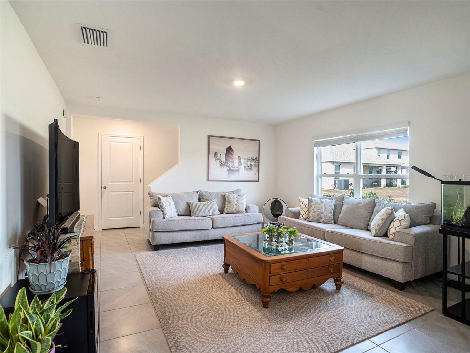 4114 DOVETAIL LANE