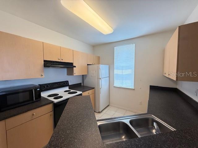 SIENA AT CELEBR CONDO A - Residential Lease