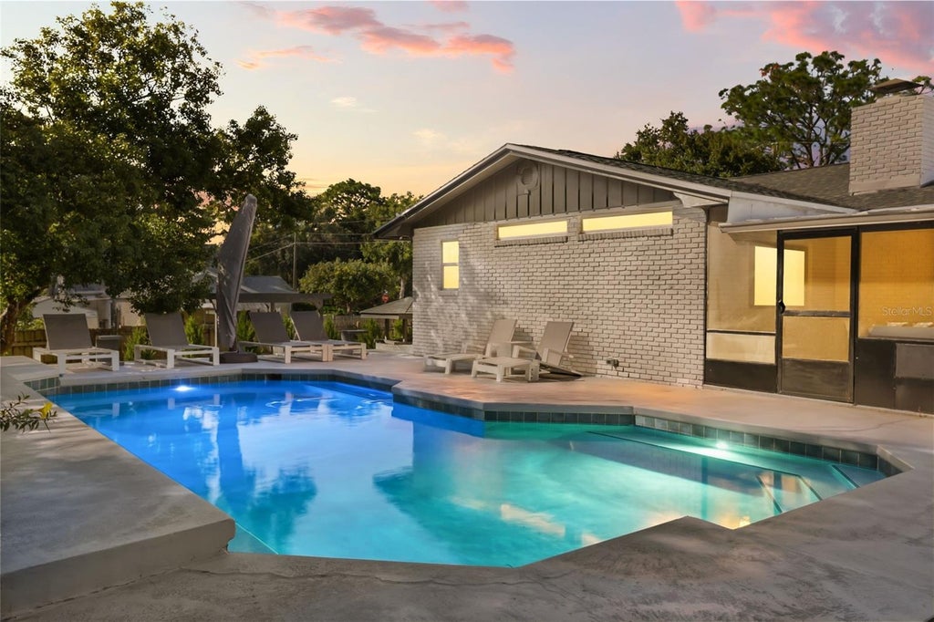 Photo of 102 Linda Lane, Lake Mary, FL 32746 (MLS # O6452413)