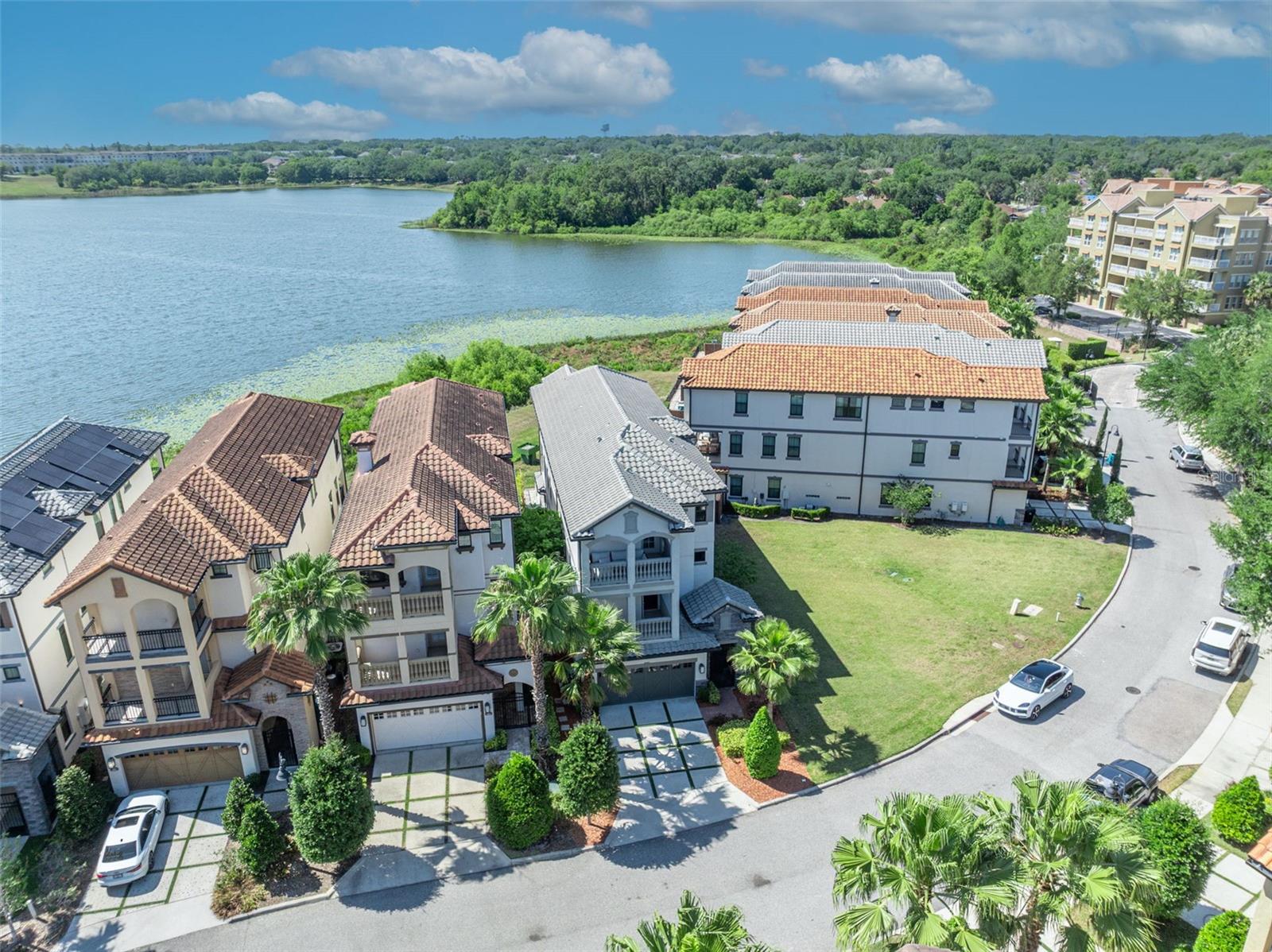 LAKESIDE/TOSCANA - Residential Lease