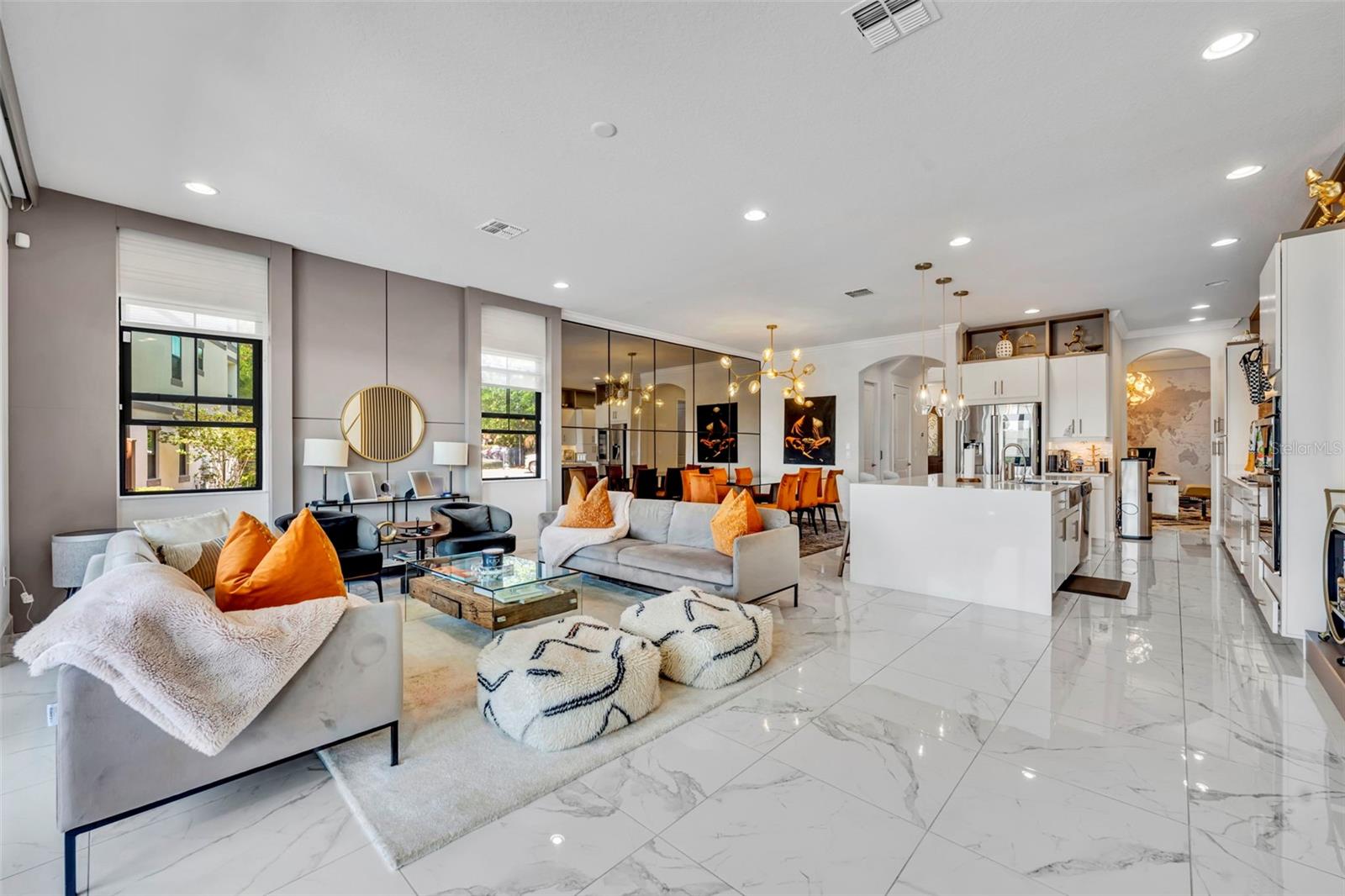 LAKESIDE/TOSCANA - Residential Lease