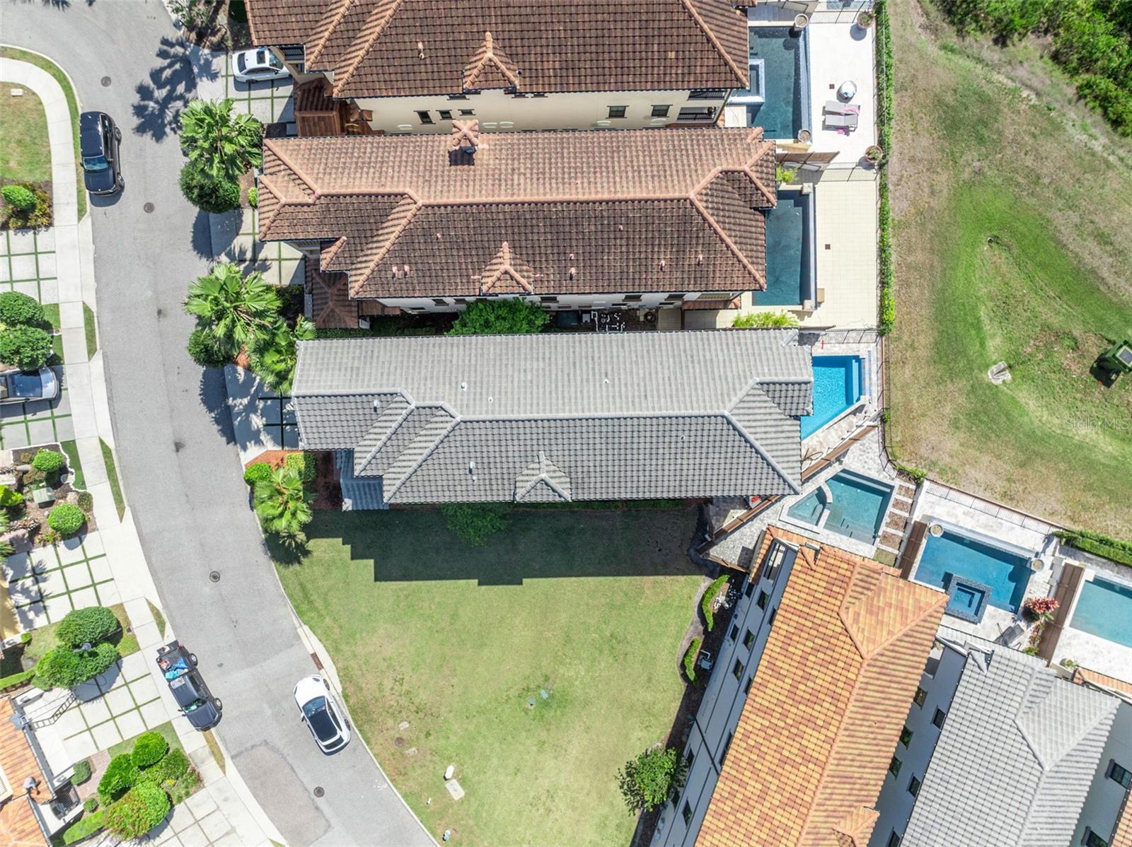 LAKESIDE/TOSCANA - Residential Lease