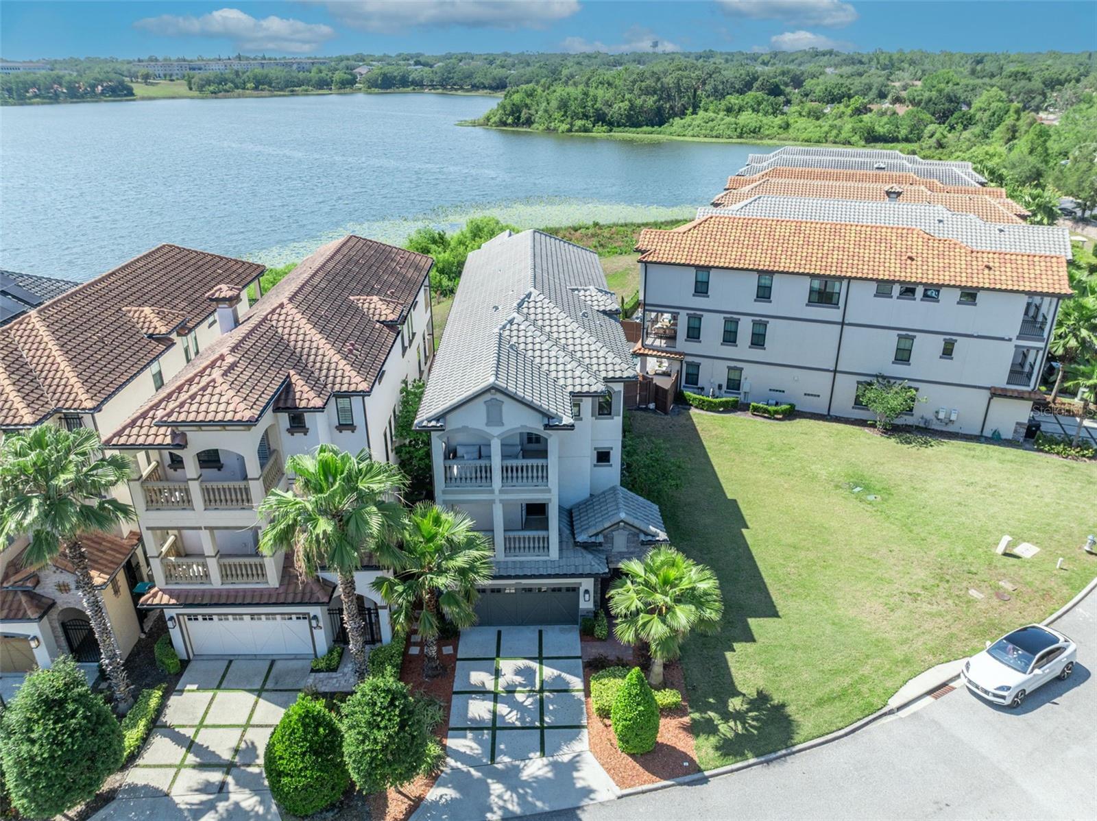 LAKESIDE/TOSCANA - Residential Lease