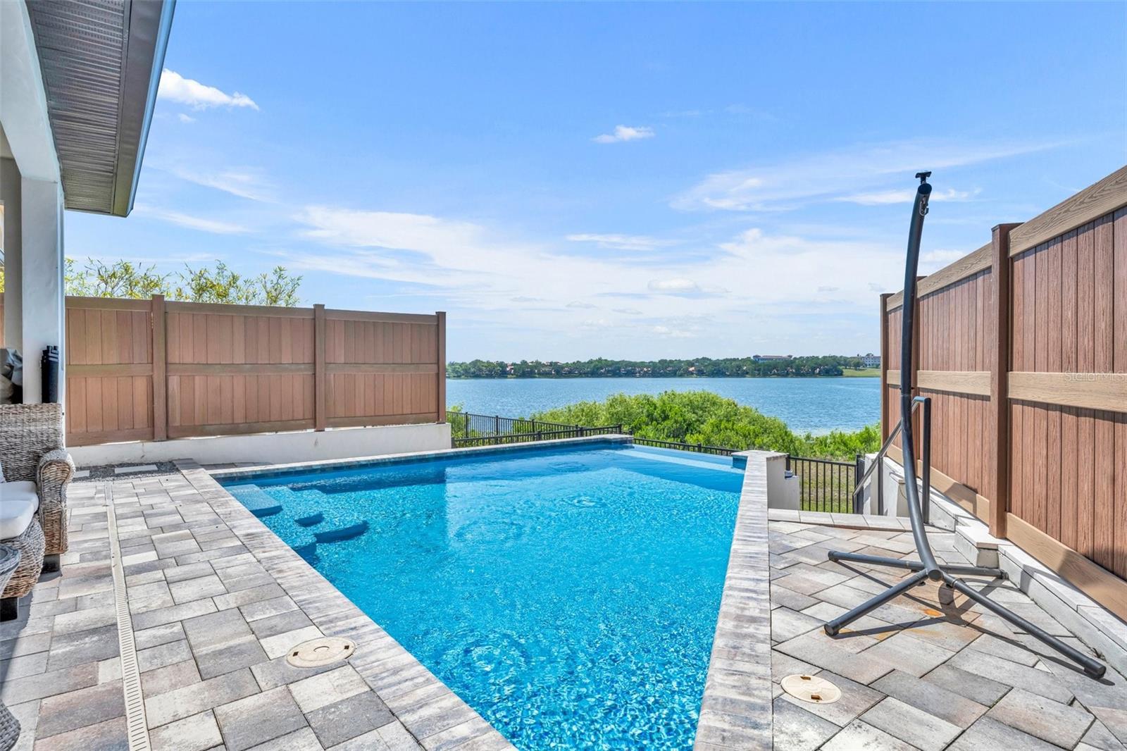 LAKESIDE/TOSCANA - Residential Lease