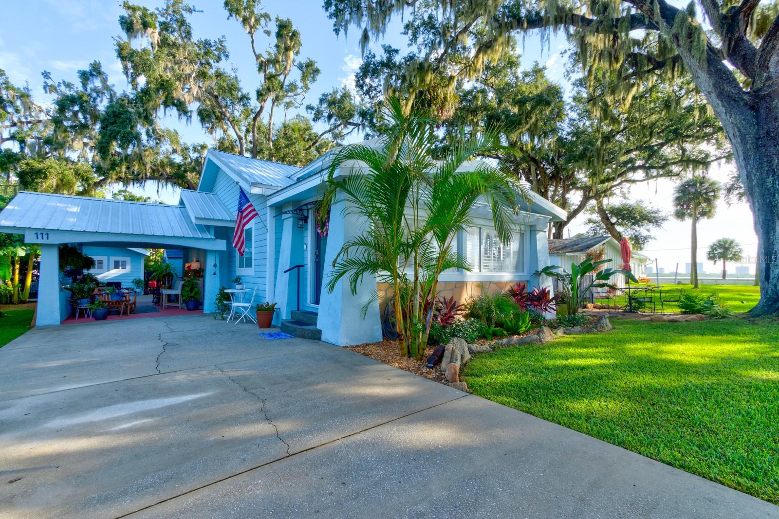 111 FLEMING AVENUE