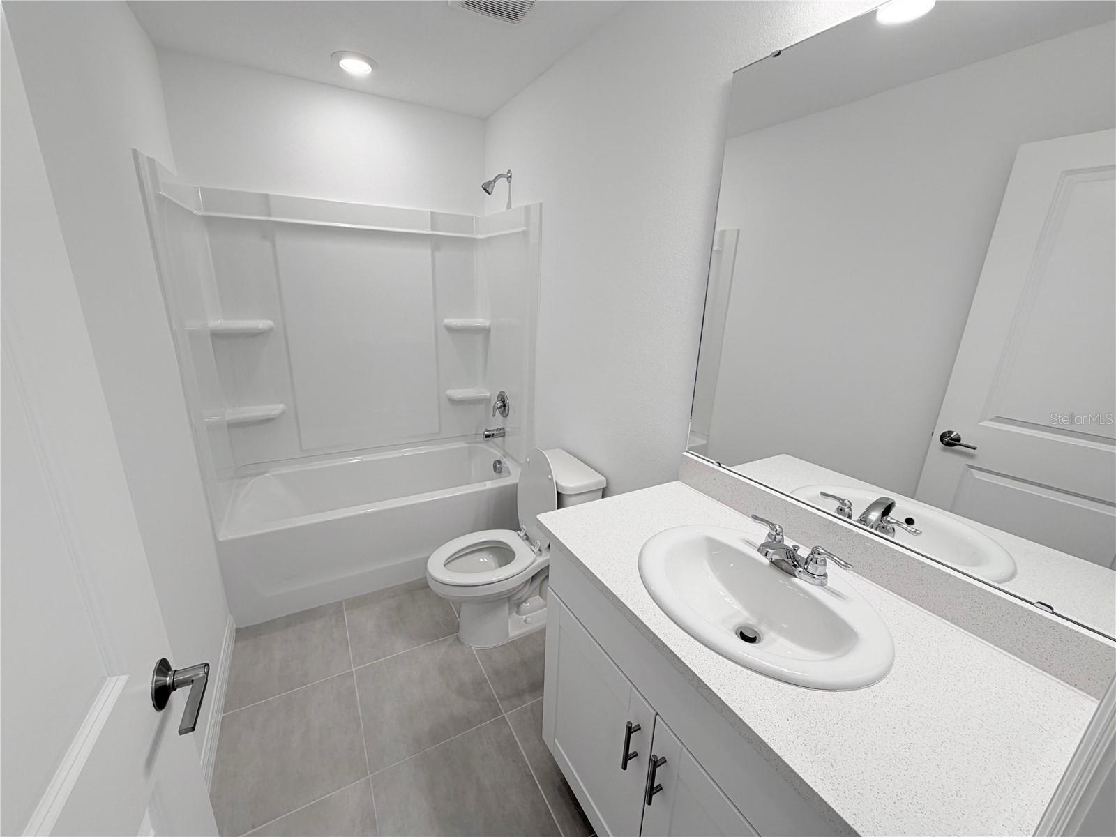 TOWNHOMES AT AZARIO - Residential Lease