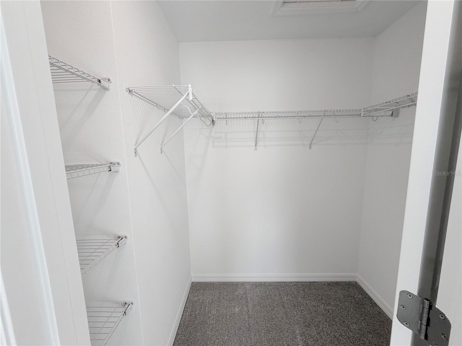 TOWNHOMES AT AZARIO - Residential Lease