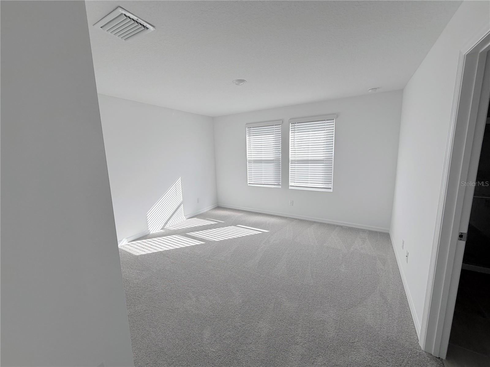 TOWNHOMES AT AZARIO - Residential Lease