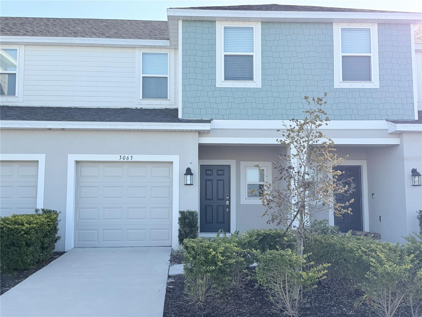 TOWNHOMES AT AZARIO - Residential Lease