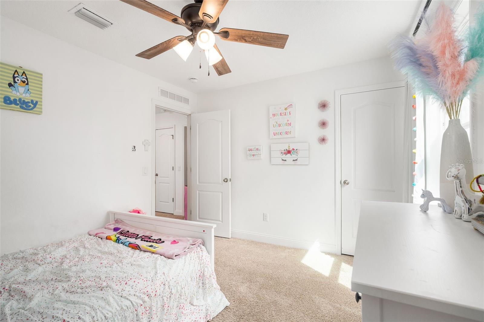 HALF MOON STATION - Residential