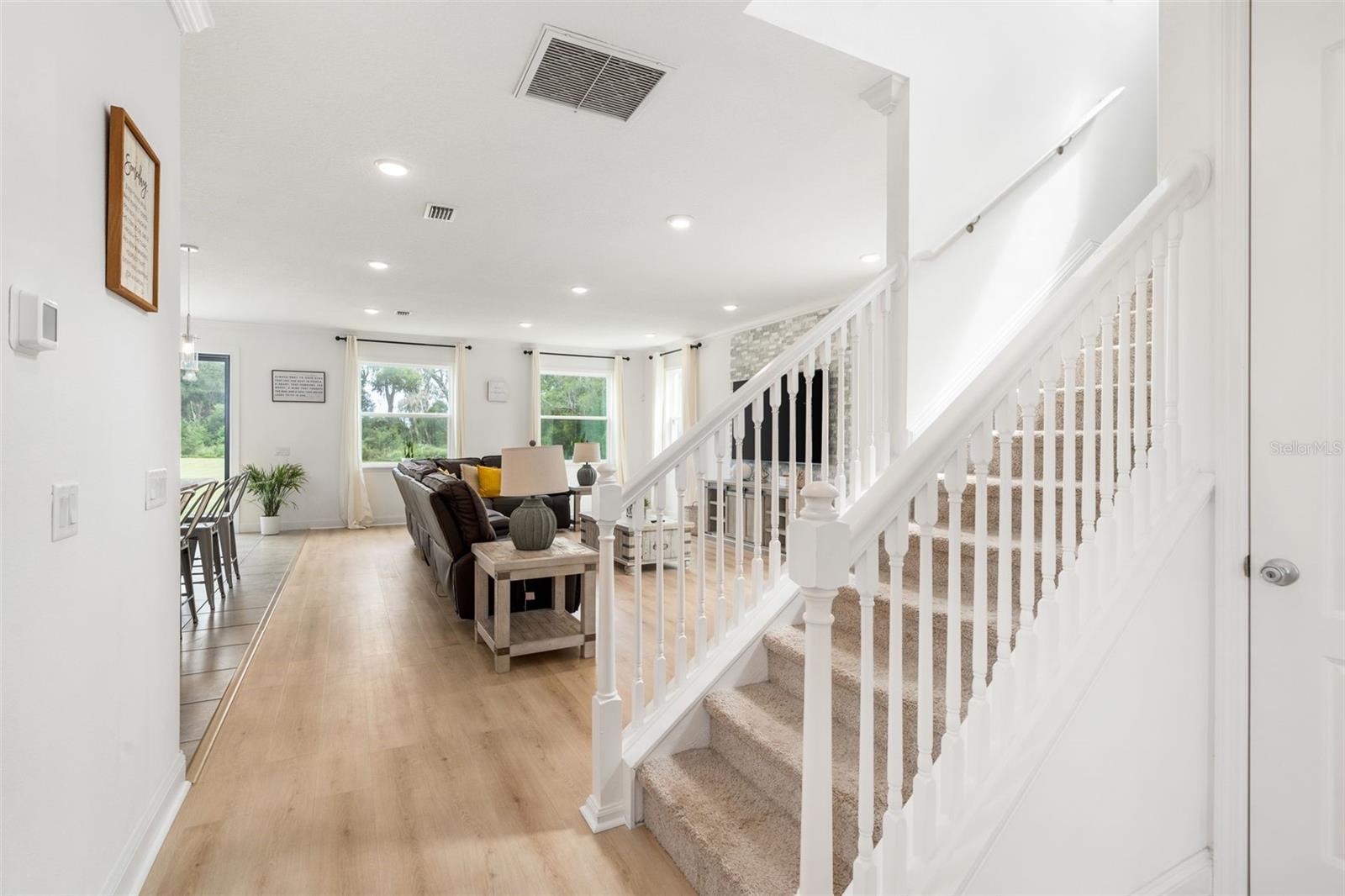 HALF MOON STATION - Residential