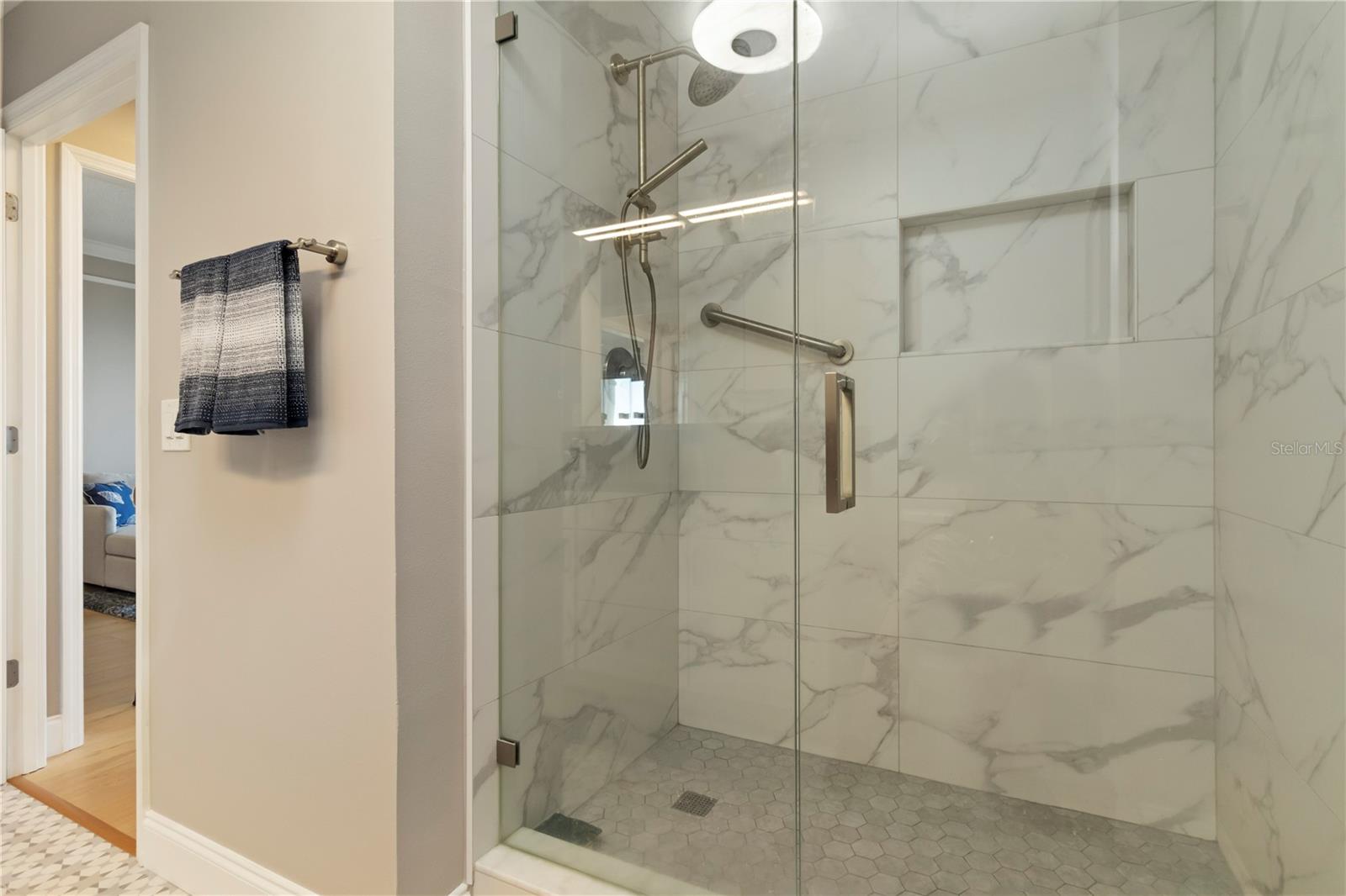 RENAISSANCE 1 - Residential