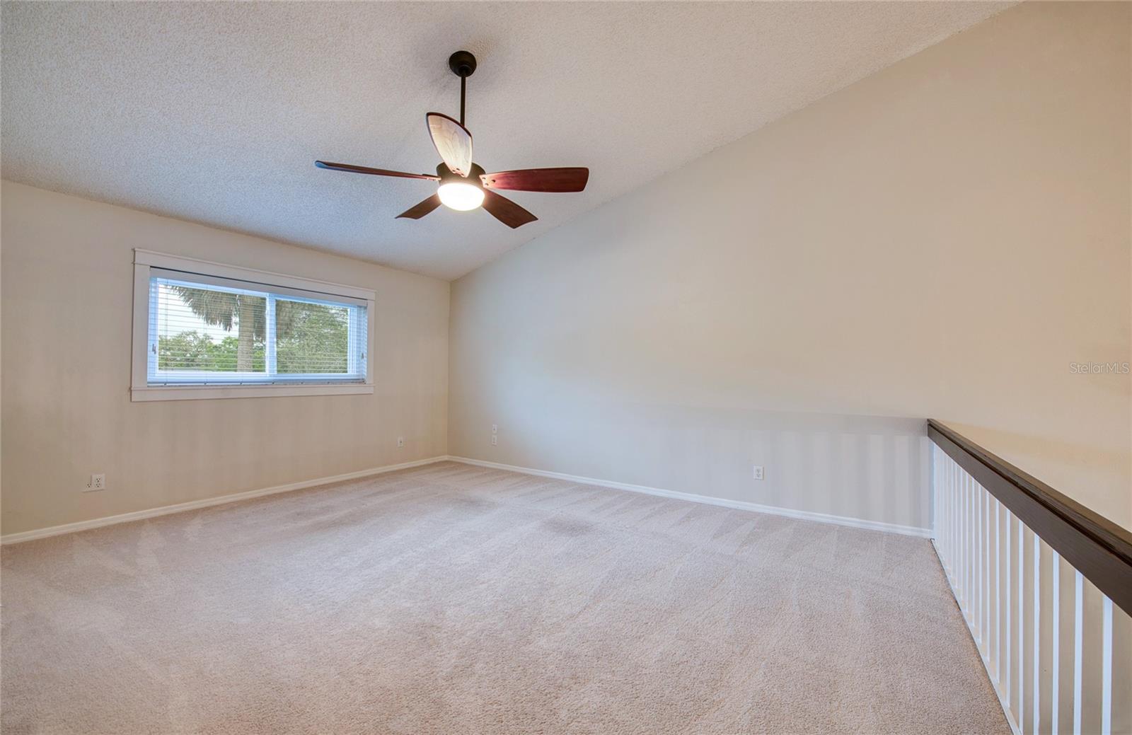 STEEPLECHASE PH - Residential