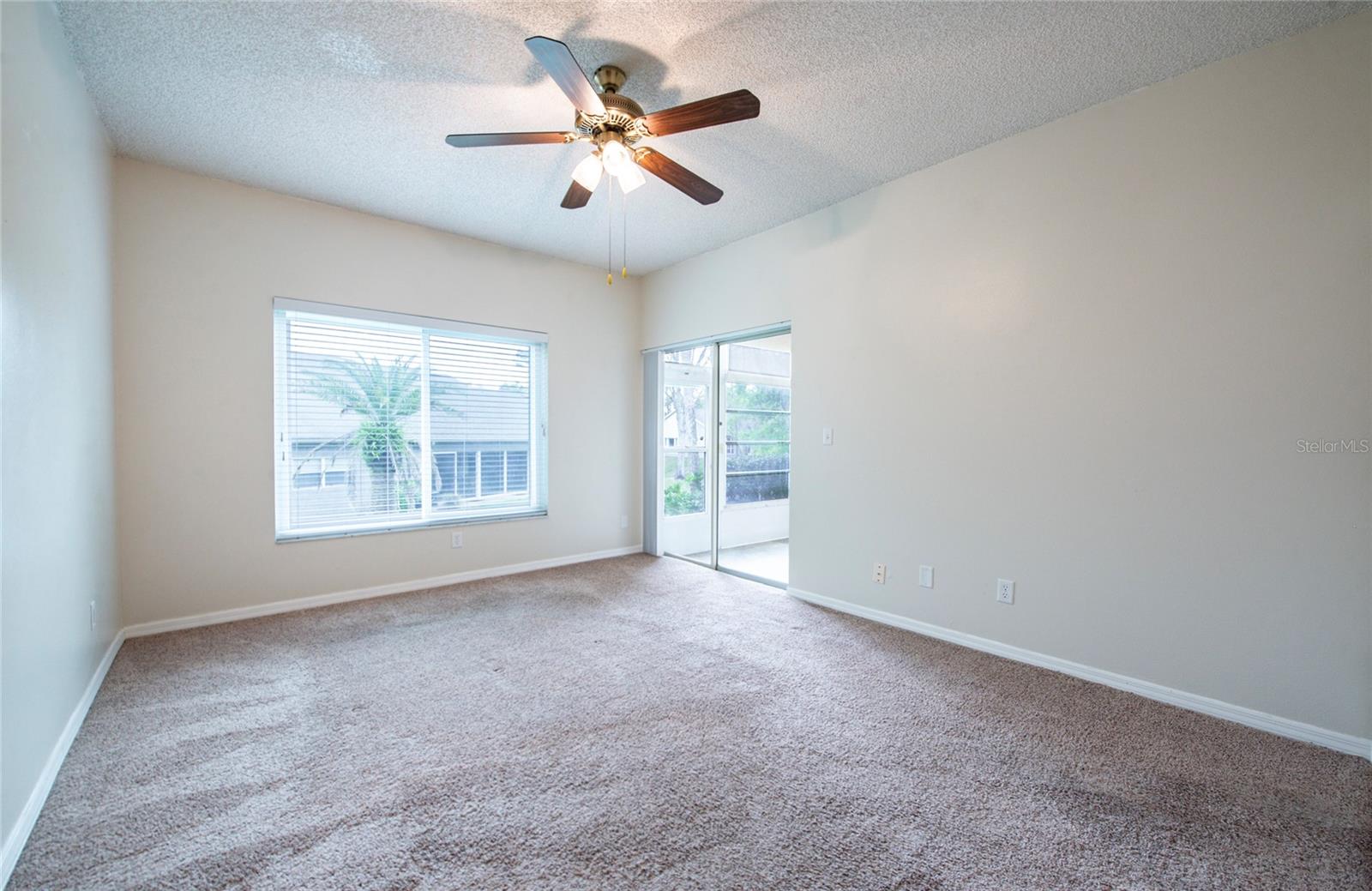 STEEPLECHASE PH - Residential