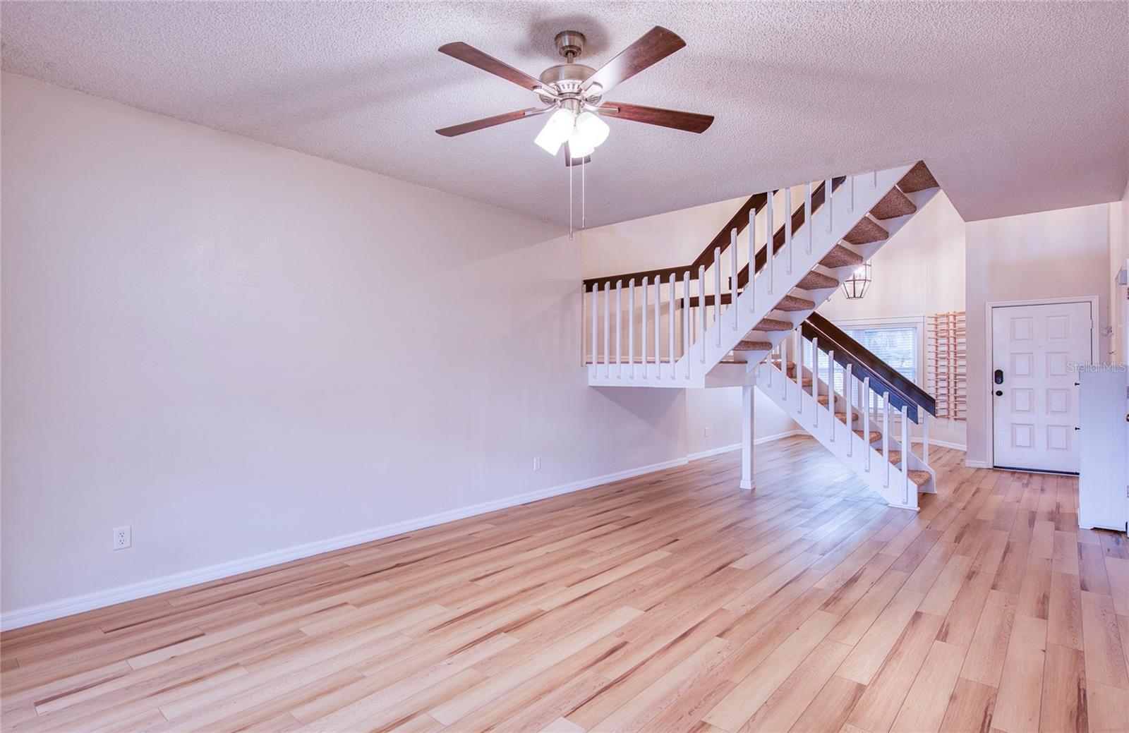 STEEPLECHASE PH - Residential