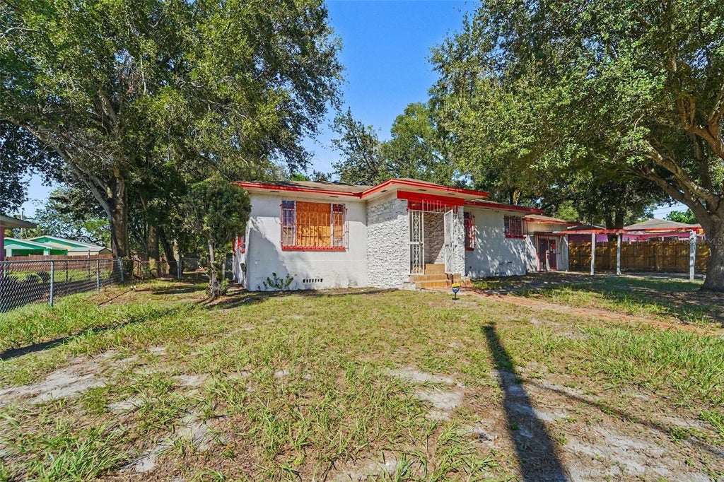 Photo of 504 E Emily Street, Tampa, FL 33603 (MLS # TB8557752)