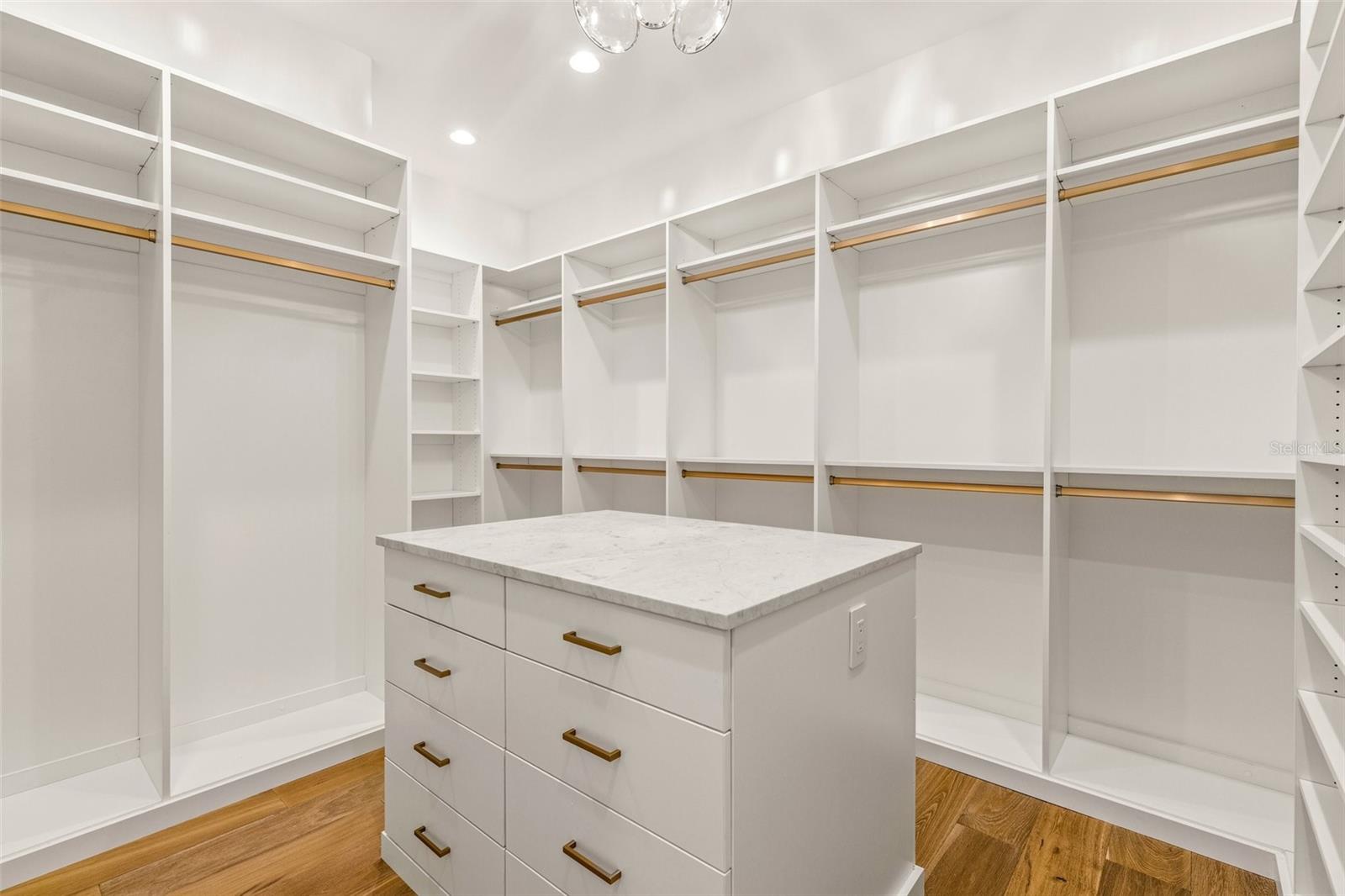 BEACH PARK - Residential