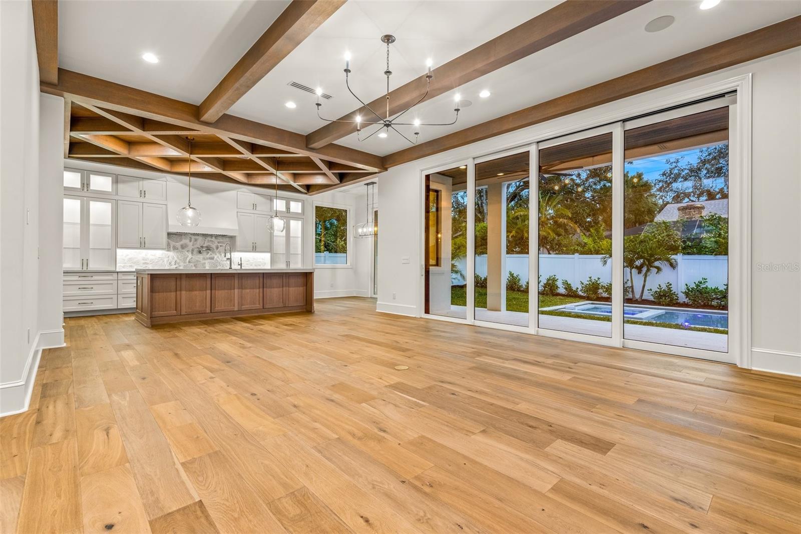 BEACH PARK - Residential