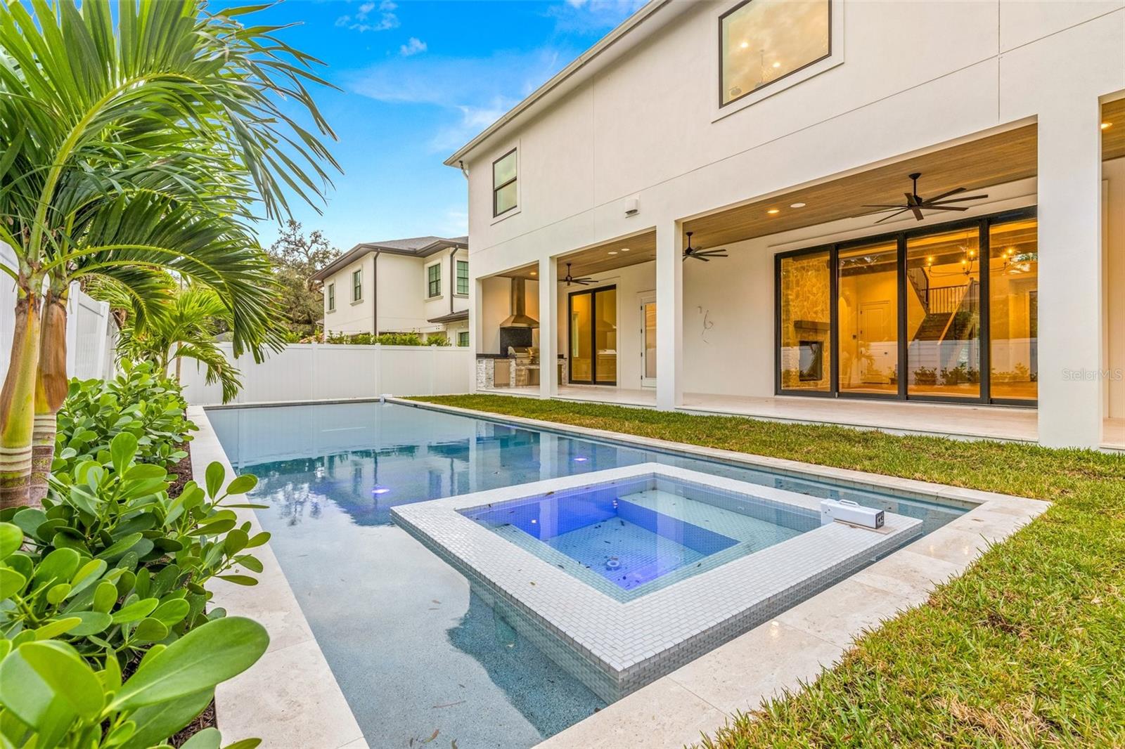 BEACH PARK - Residential