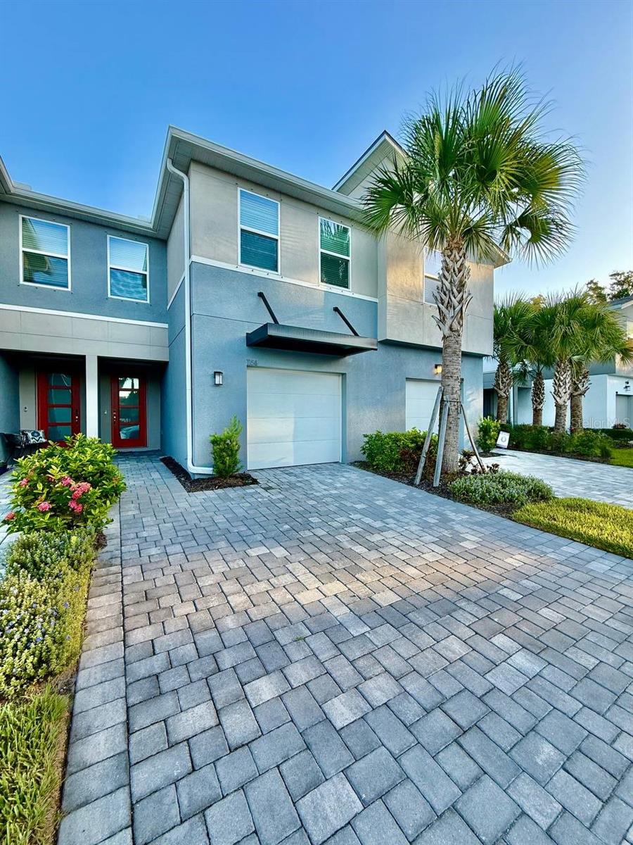 BLOOMINGDALE TOWNES - Residential Lease