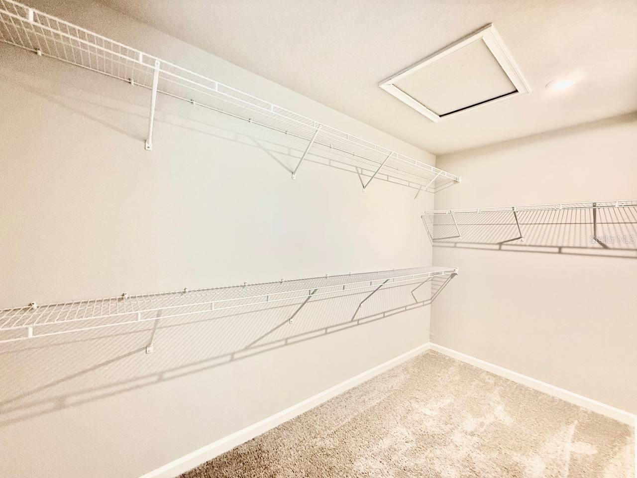 BLOOMINGDALE TOWNES - Residential Lease