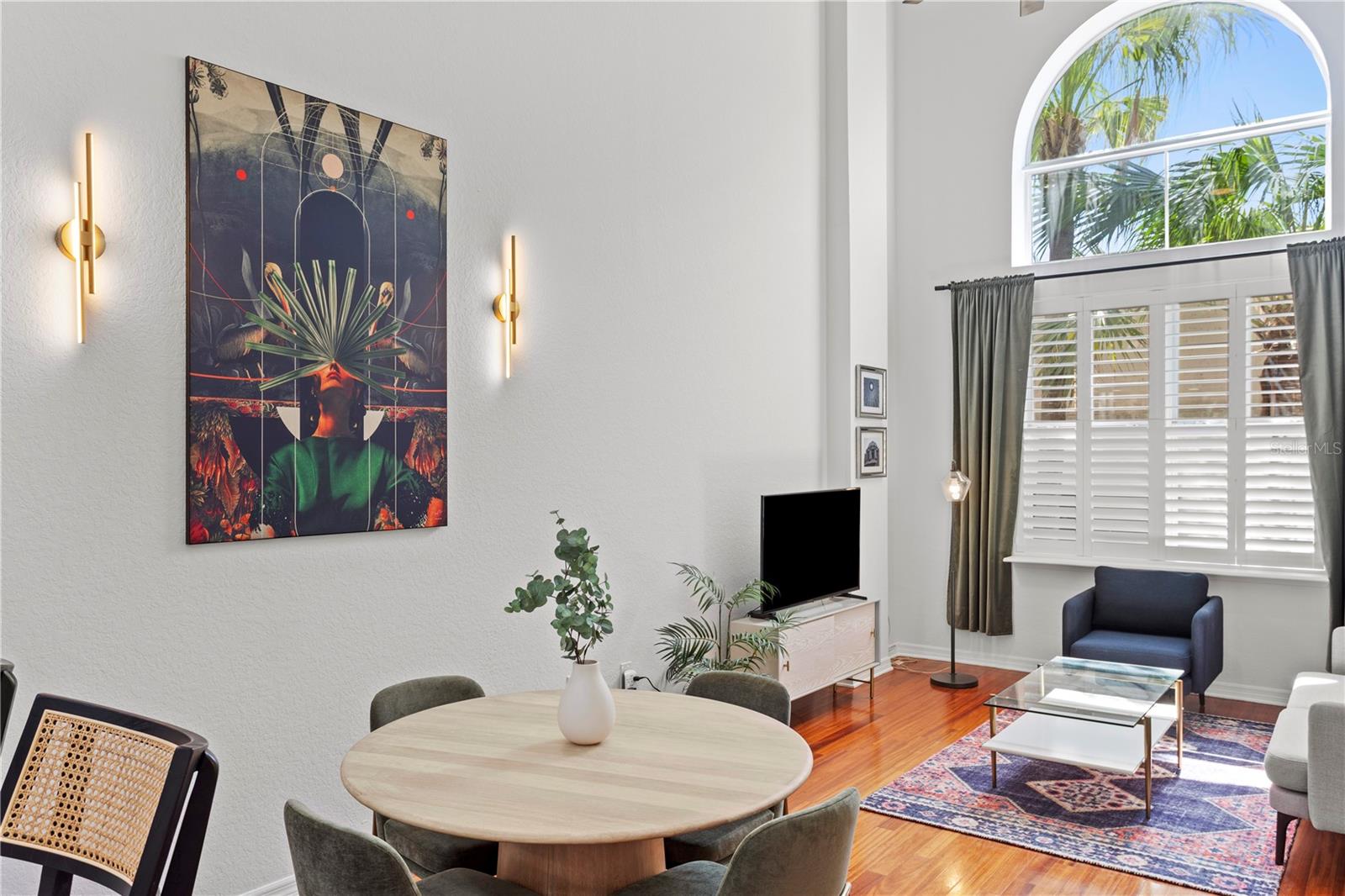 PARKCREST HARBOUR ISLAND CONDO - Residential