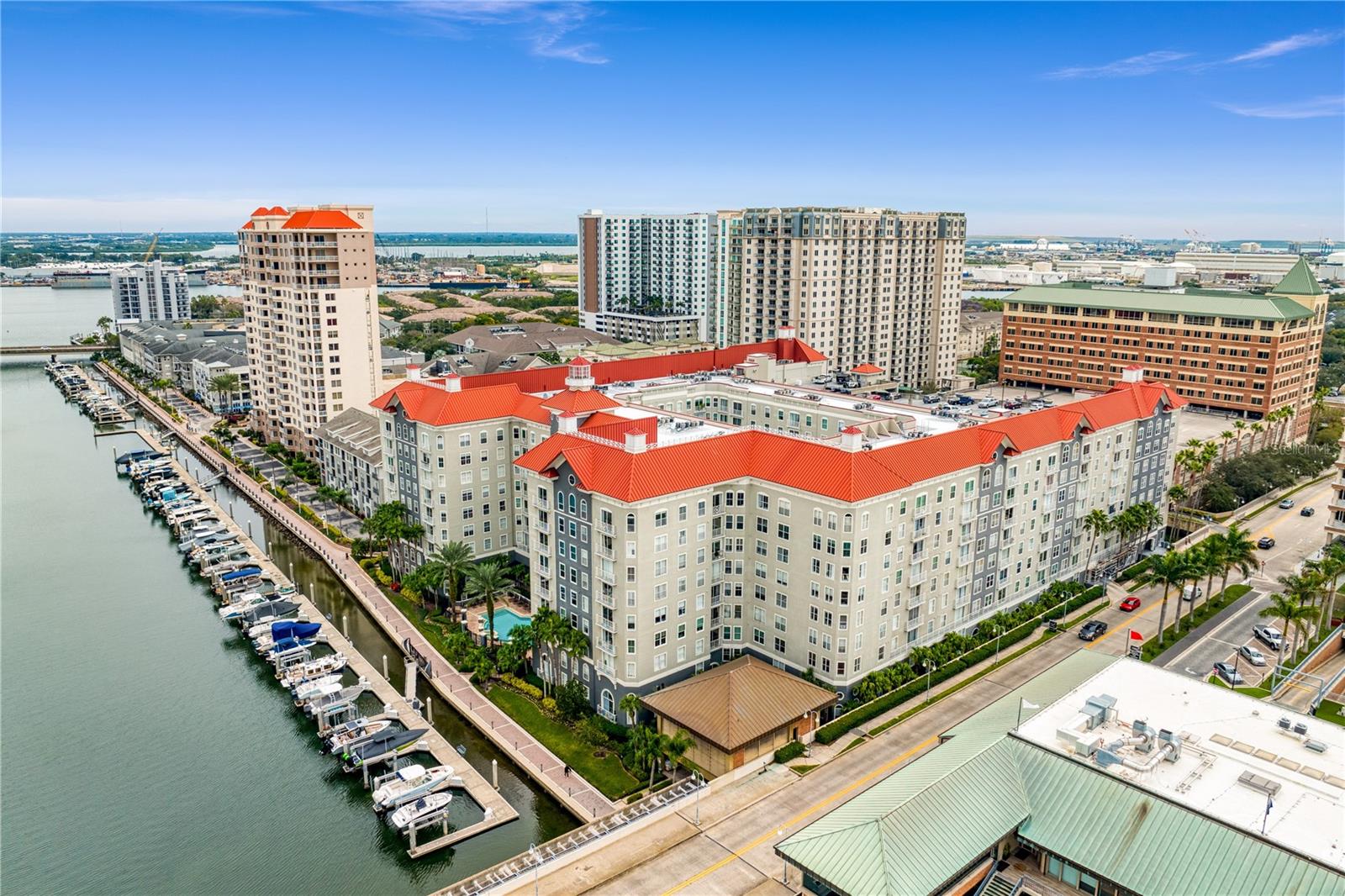 PARKCREST HARBOUR ISLAND CONDO - Residential