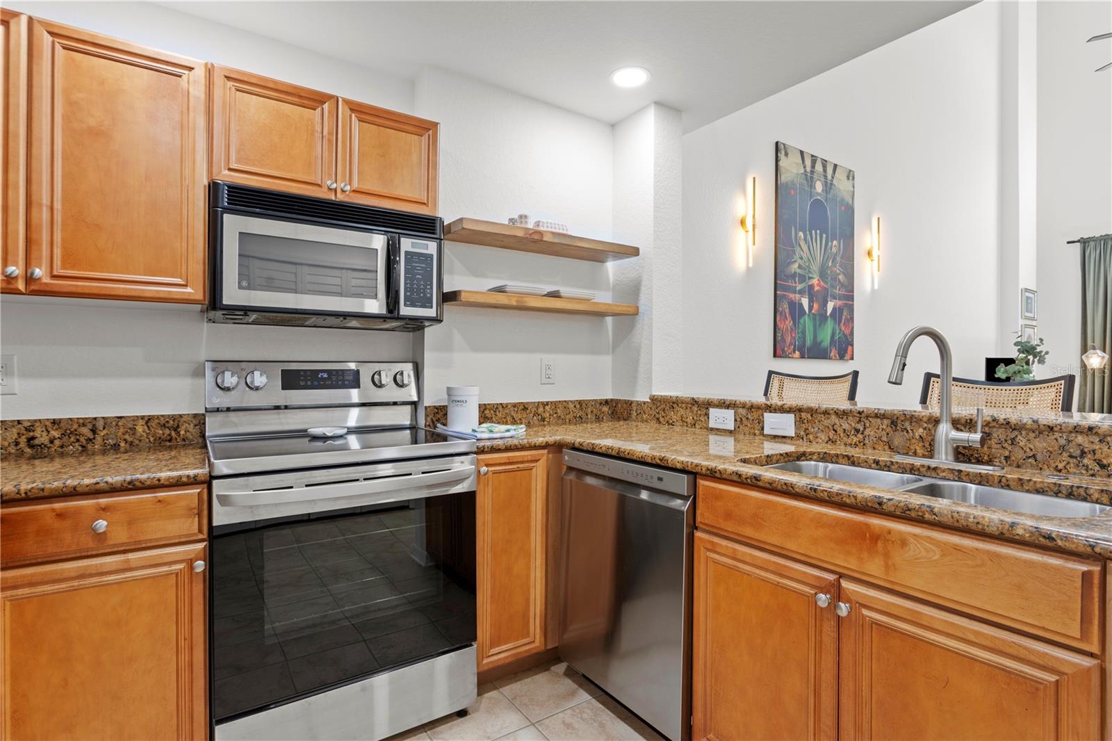 PARKCREST HARBOUR ISLAND CONDO - Residential