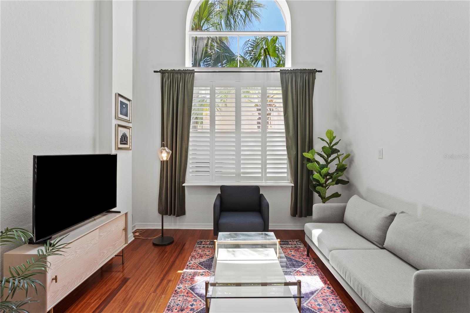 PARKCREST HARBOUR ISLAND CONDO - Residential
