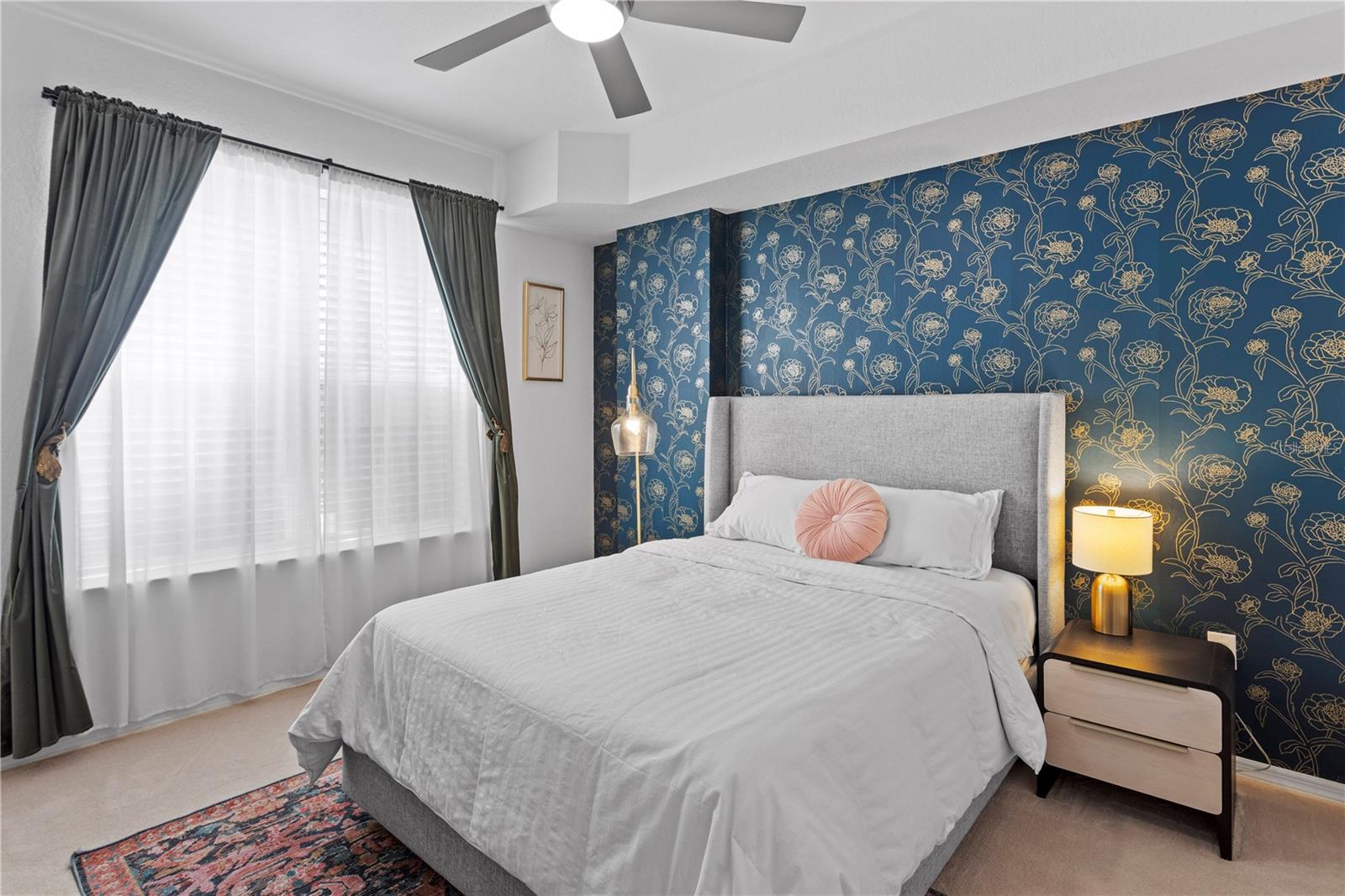 PARKCREST HARBOUR ISLAND CONDO - Residential