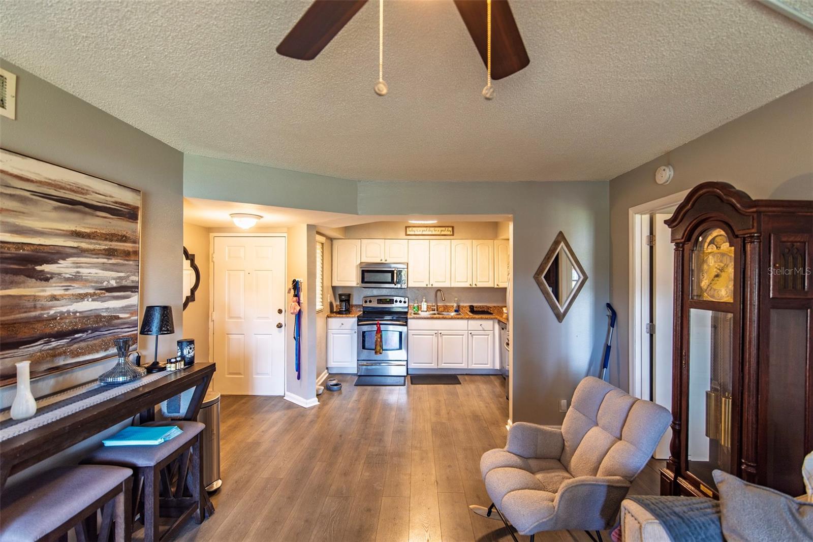 19505 QUESADA AVENUE JJ104