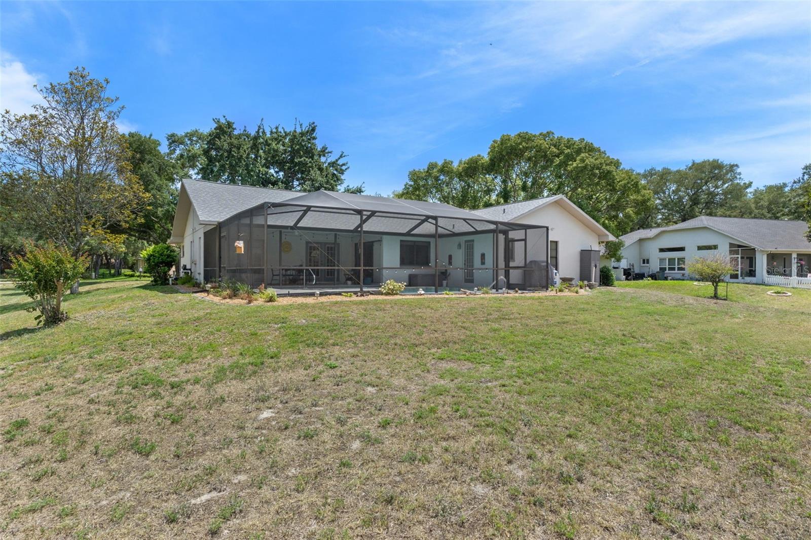 AUTUMN OAKS - Residential