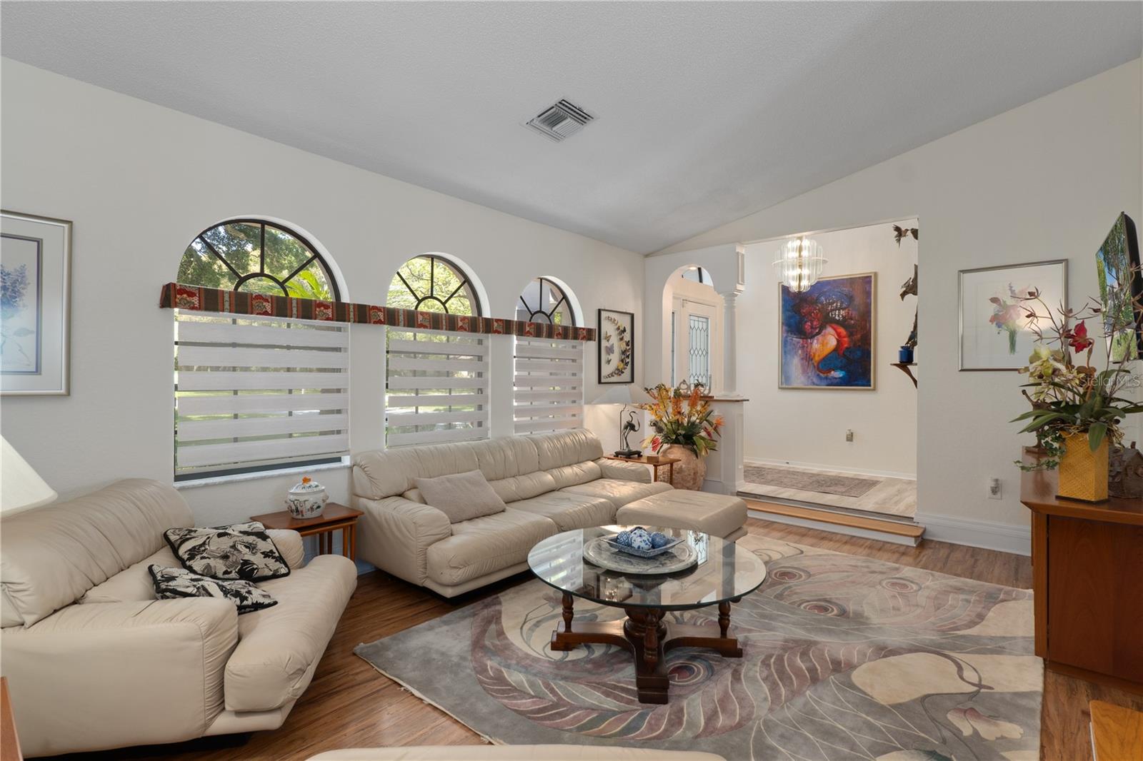 AUTUMN OAKS - Residential