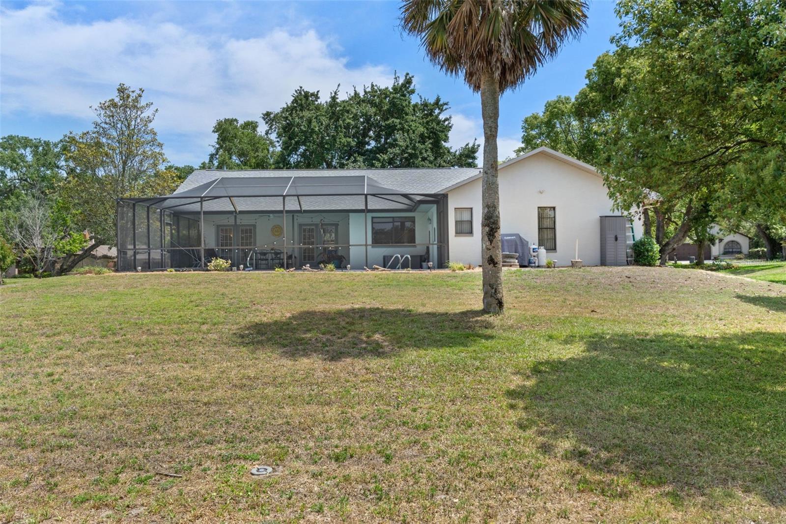 AUTUMN OAKS - Residential
