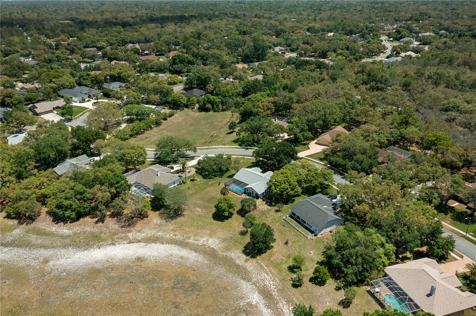 AUTUMN OAKS - Residential
