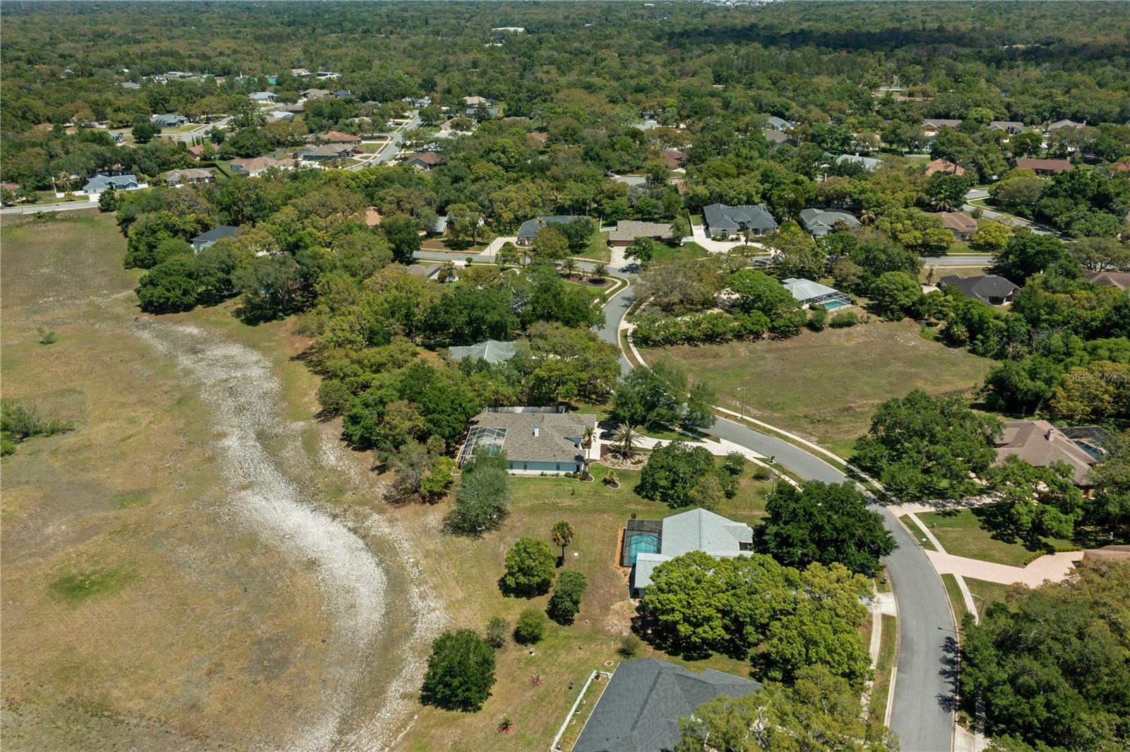 AUTUMN OAKS - Residential